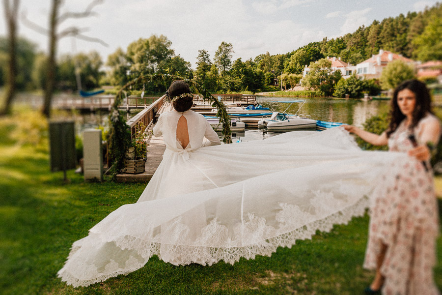 Jakub Chmielewski Fotografia Ślubna - Kasia i Maciek - Ślub nad Jeziorem na Warmii i Mazurach - Przystanek Zatoka-97